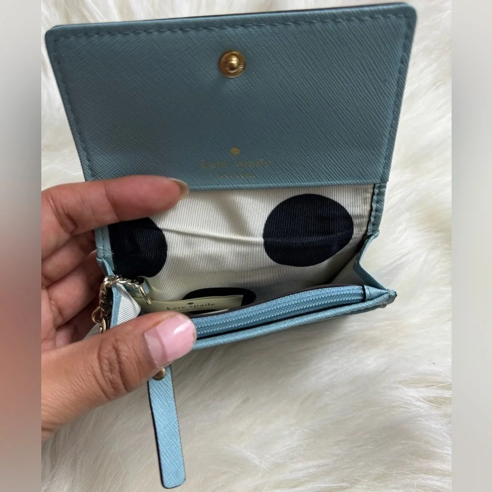 kate spade light Blue Key Card Holder bifold wallet coin polka dot interior